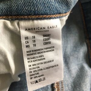 American Eagle wide leg high rise jeans size 10 short in great condition